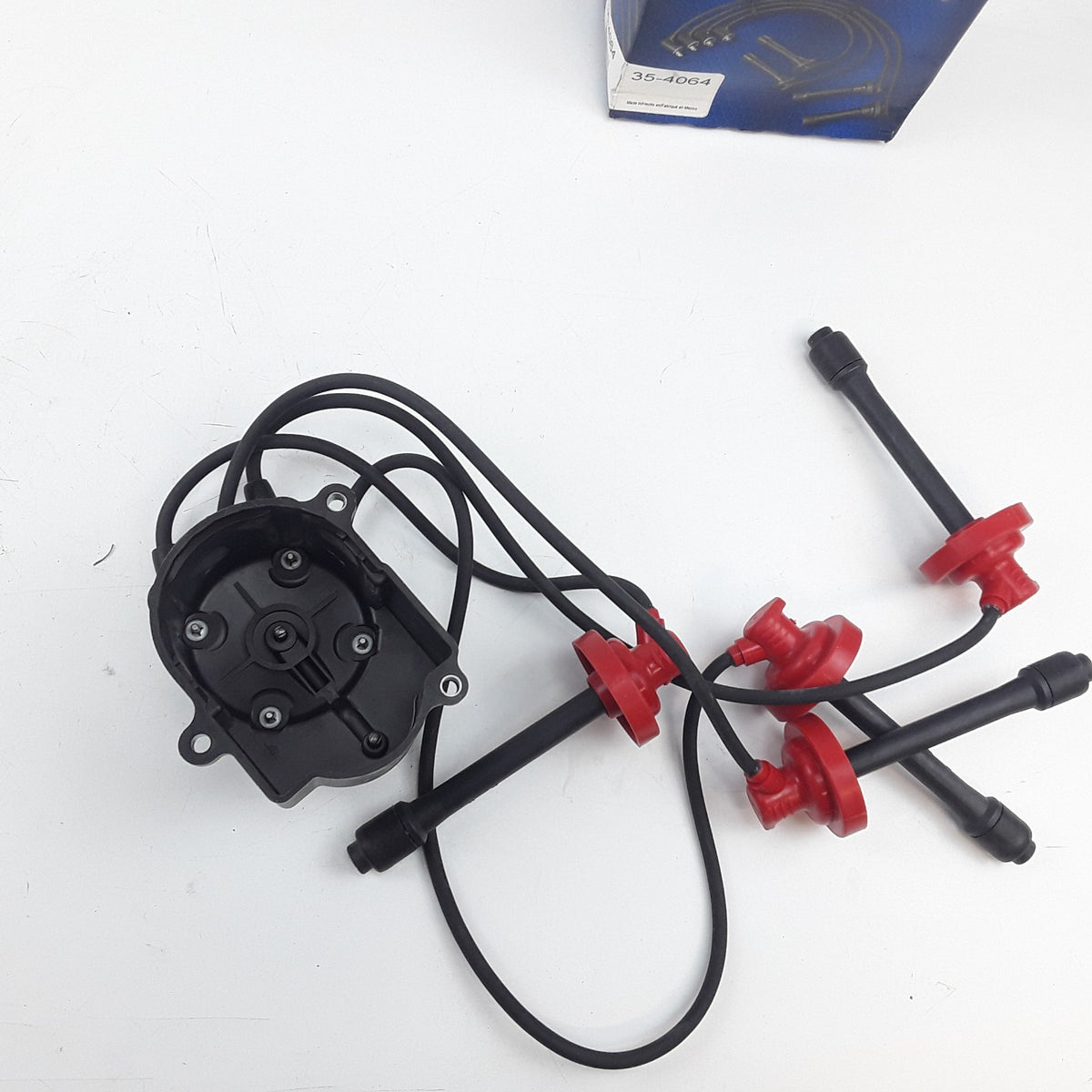 Distributor Cap Fits Toyota Celica Camry (1987 1988 1989 1990 1991) L4-2.0L