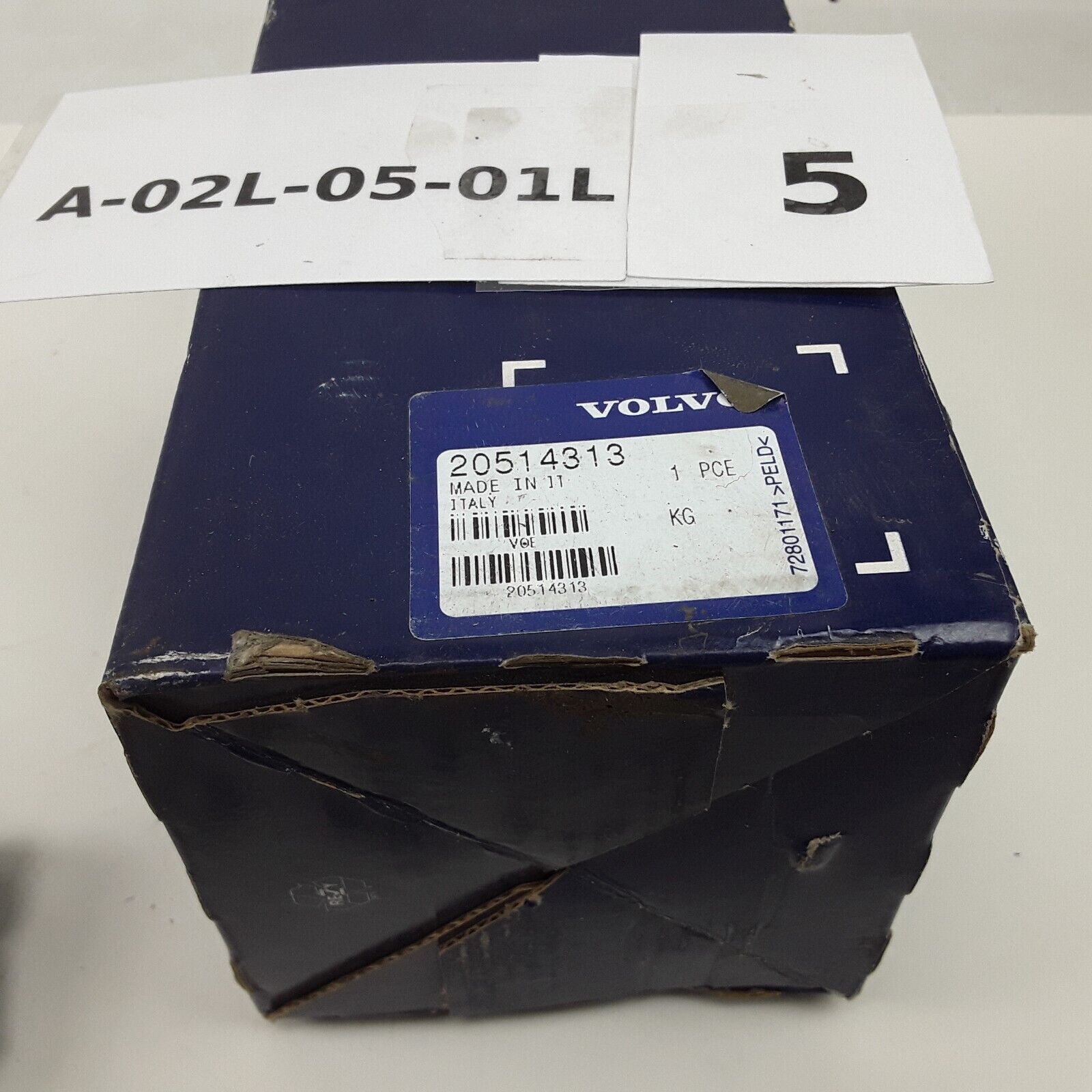 OEM Volvo 20514313 Main Battery Isolator Switch 5010480956 Fits A25F A30G A35G