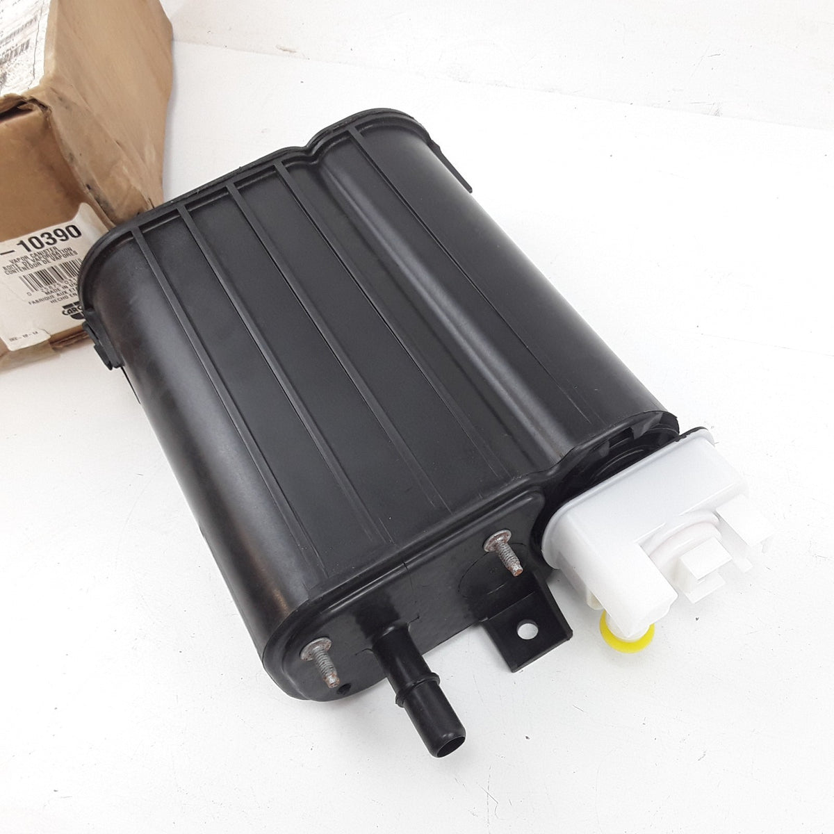 Fuel Vapor Canister Fits Jeep Commander Grand Cherokee 2007 2008 2009 2010