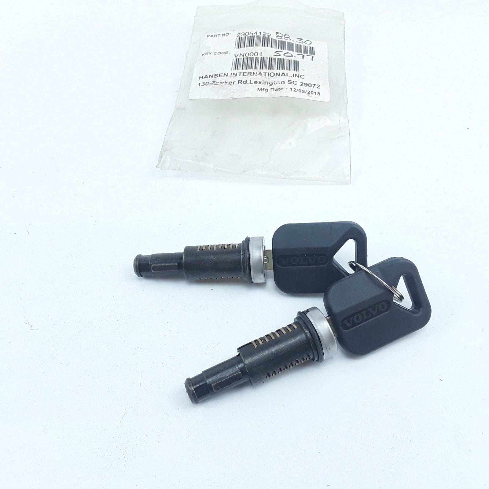 Door Lock Kit Fits Volvo VNL (2004 2005 2006 2007 2008 2009 2010 2011 2012-2017)