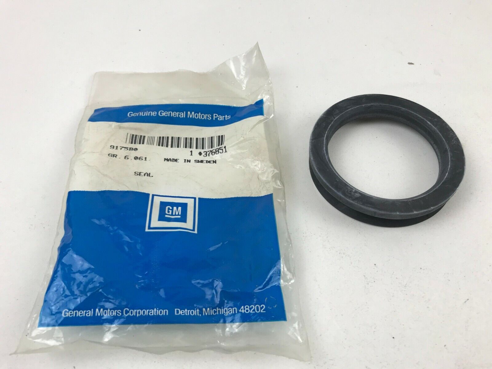 GENUINE GM OEM Axle Spindle Seal 376851 FAST SHIPPING - HotCarParts