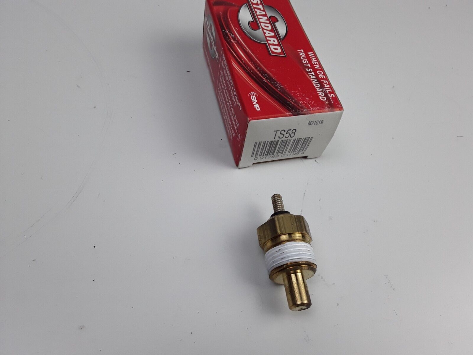 Engine Coolant Temperature Sender Fits Mountaineer 1997-2001 , Bronco 1970-1996 - HotCarParts