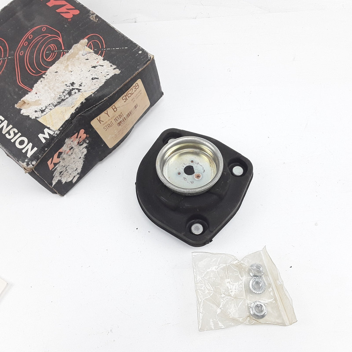 Rear Left Strut Mount Fits Kia Spectra Sportage Hyundai Tucson Elantra 1996-2010