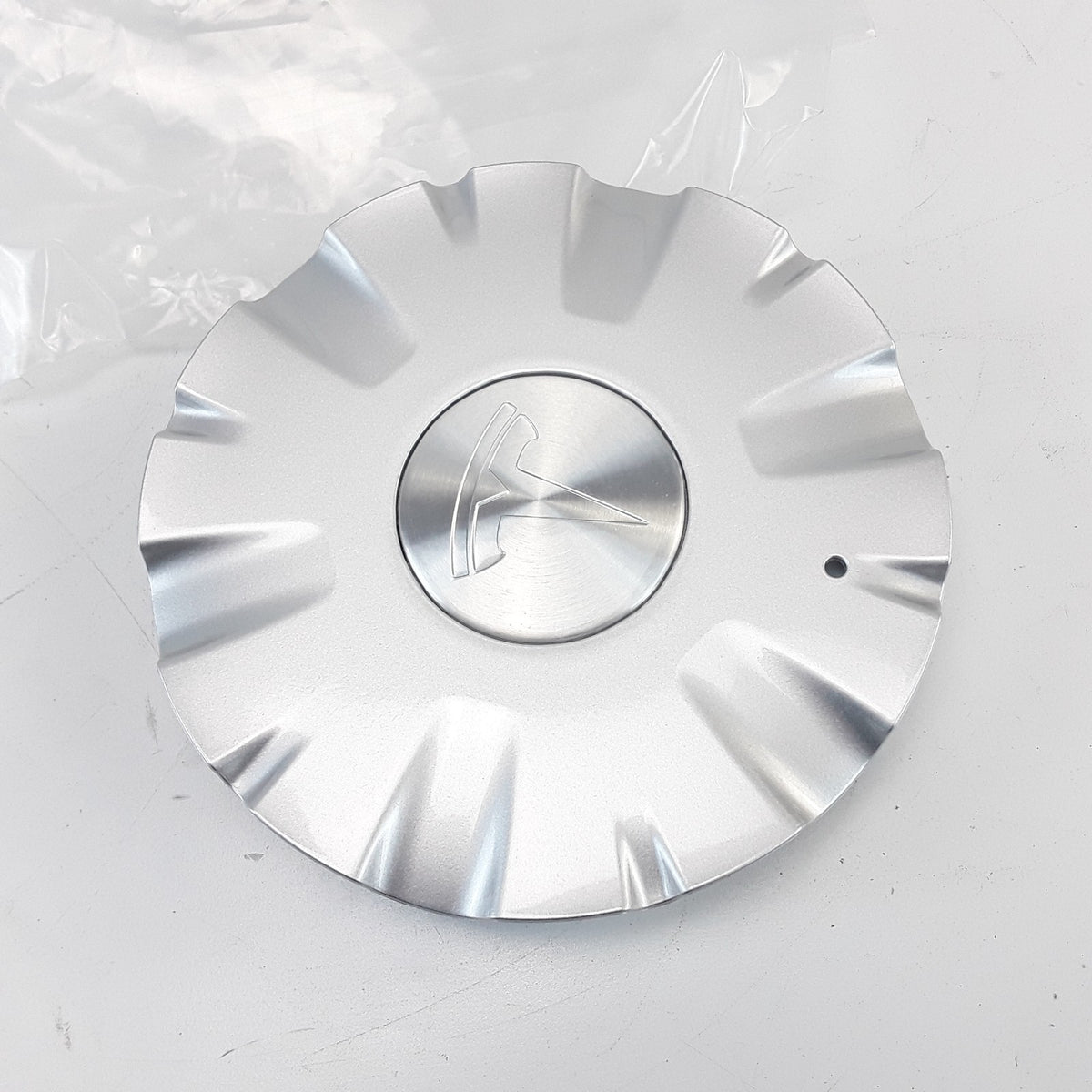 Tesla 2016-21 Model X 20" Onyx Silver Wheel Center Hub Cap Genuine 1027283-00-A