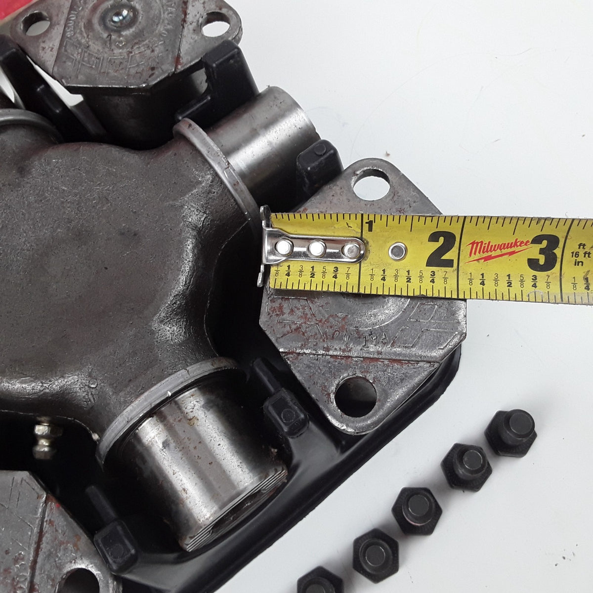 Spicer 5-407X Universal Joint - Greaseable, BP Style 1760 Series For Car Trucks