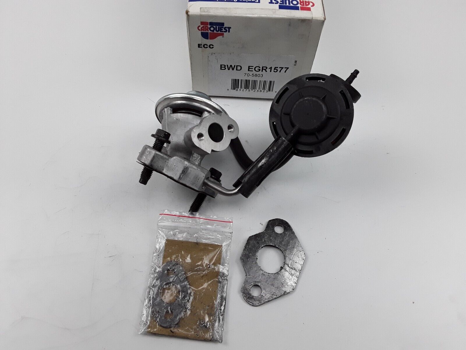 EGR Valve For Dodge Grand Caravan,Chrysler Town&Country, Grand Voyager 2001 2002 - HotCarParts