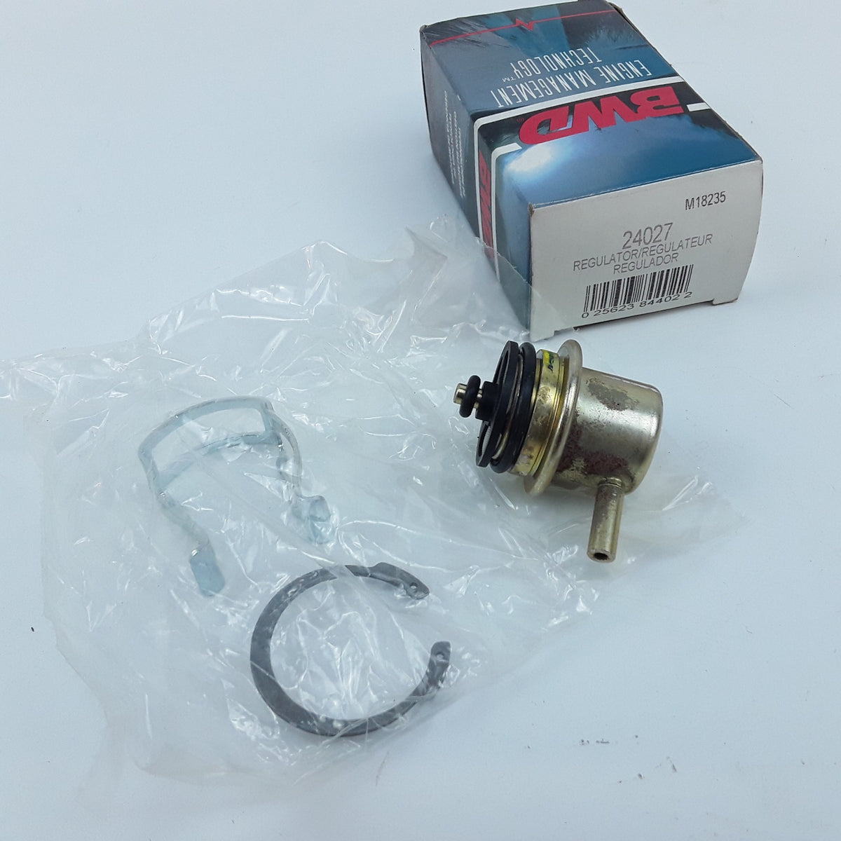 Fuel Pressure Regulator Fits Hummer Cadillac Isuzu Chevrolet GMC Buick 1996-2005