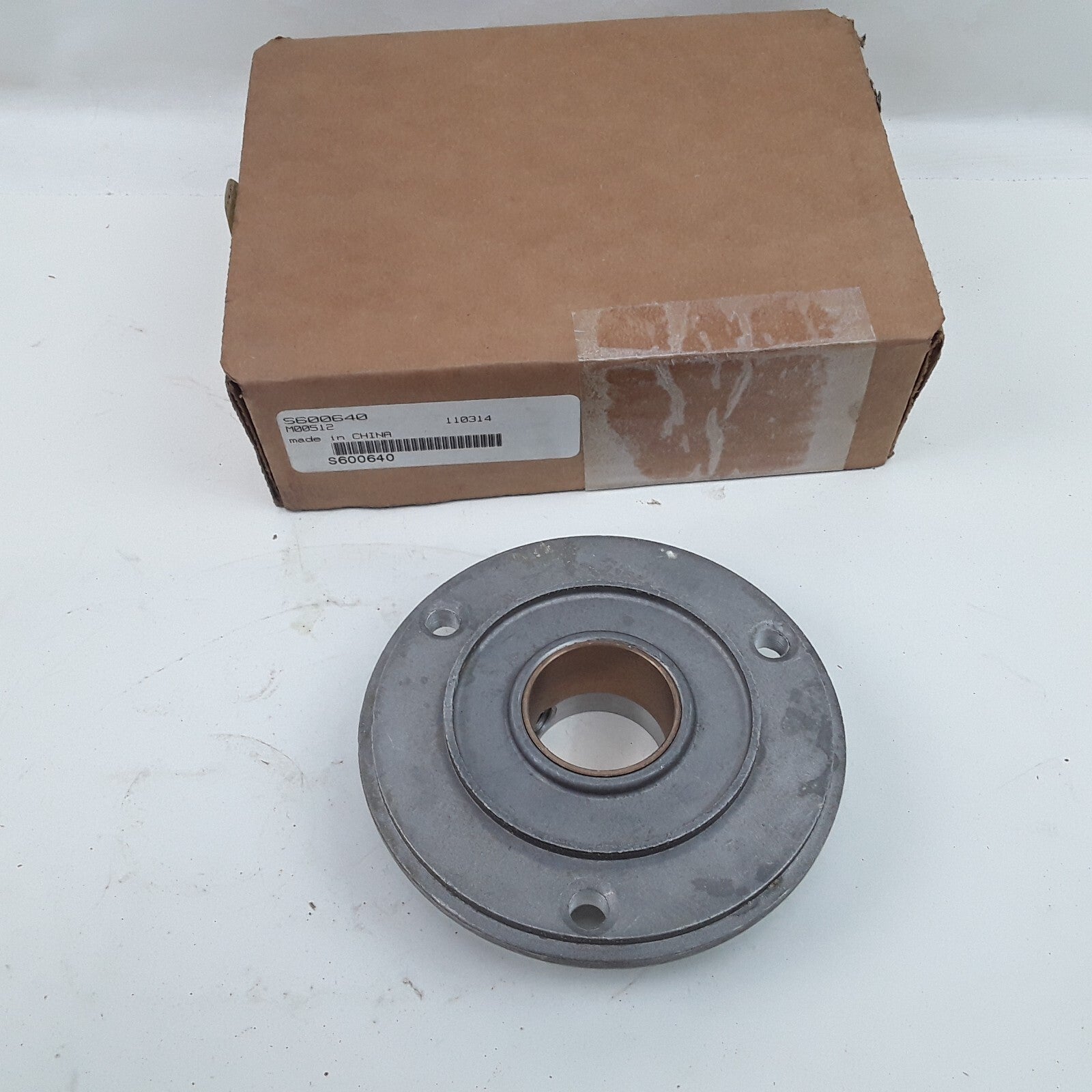 Reelcraft S600640 Bearing Hub Sheave For Heavy Duty High Performance Car Truck