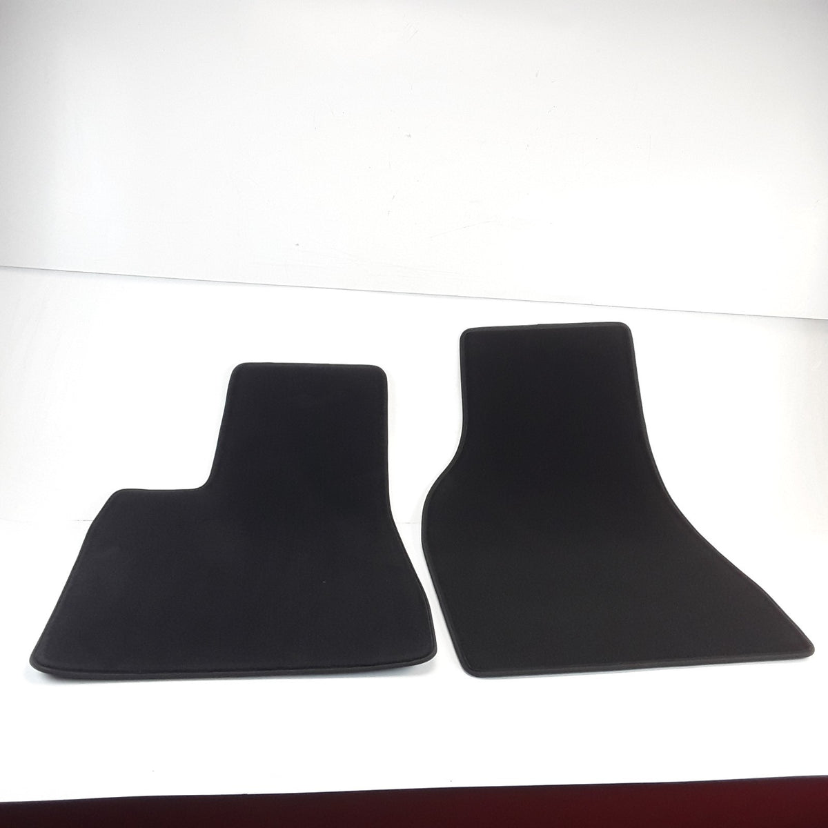 Model X 2015-2021 Front LH 1st Row Floor Mat Kit 1100517-00-C OEM