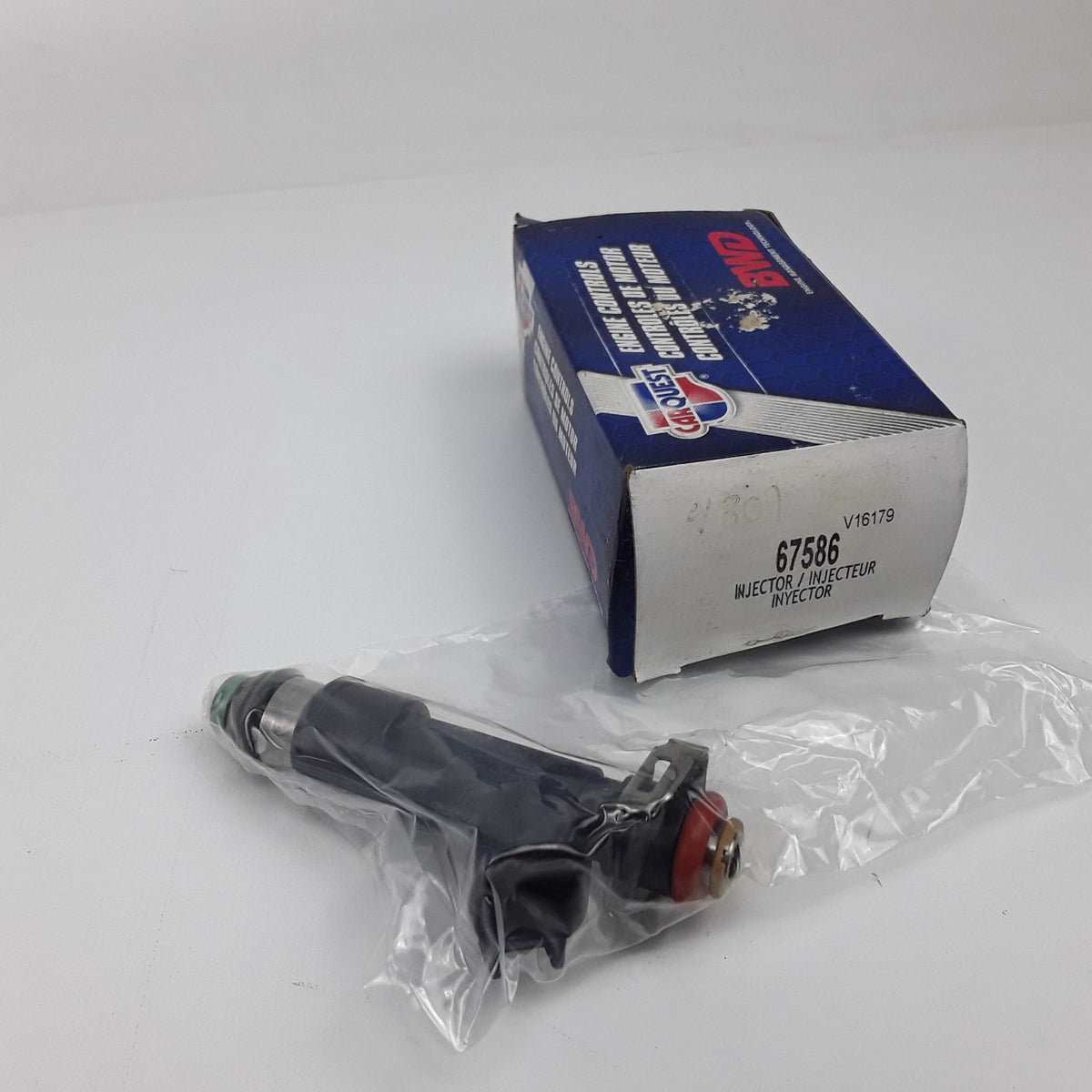 BWD 67586 Fuel Injector Fits Saturn Pontiac Chevrolet 2008 2009 2010 2011 2012