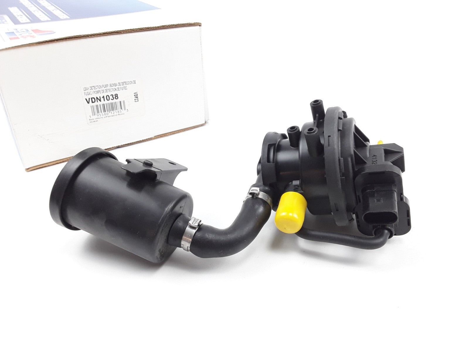 Fuel Vapor Leak Detection Pump For Volkswagen CC Passat Passat CC 2009 2010 2011