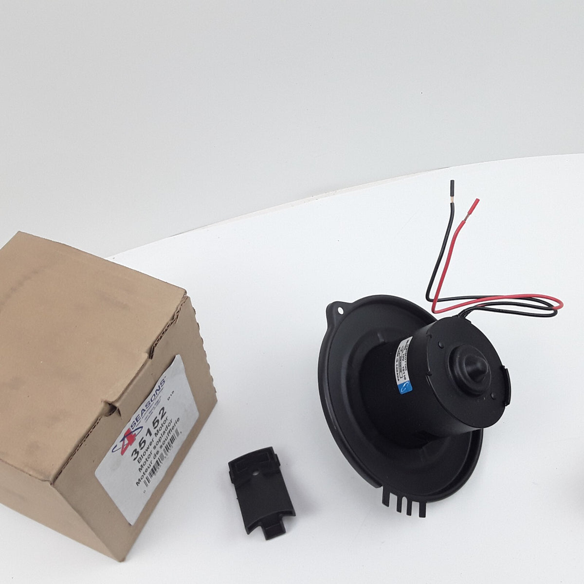 Four Seasons 35152 CCW Blower Motor Fits Jeep Grand Cherokee (1999 2000 2001)