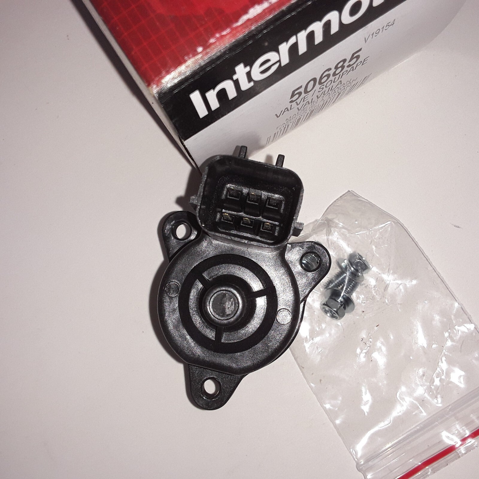Intermotor 50685 Idle Air Control Valve Fits Mitsubishi Dodge Chrysler 1999-2006