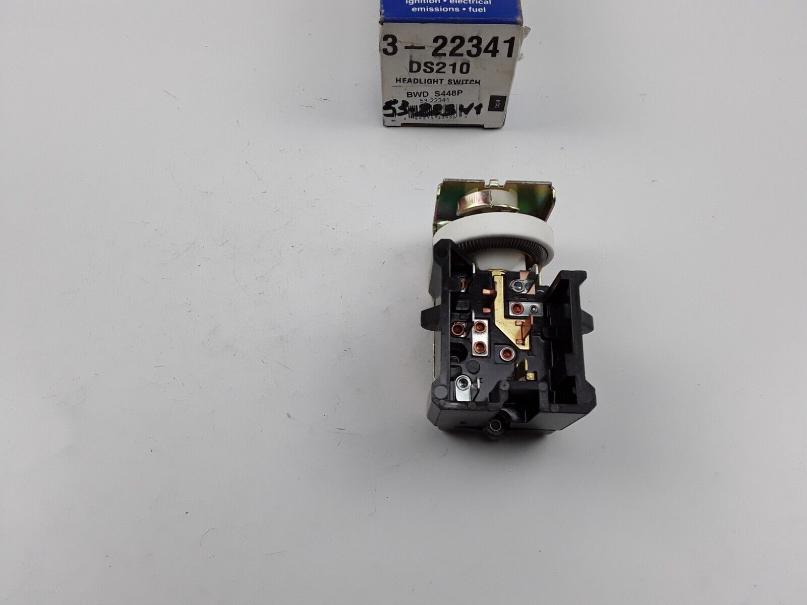 Headlight Switch For Mercury Grand Marquis,Lynx,Cougar,Capri,Ford Ranger,Mustang - HotCarParts