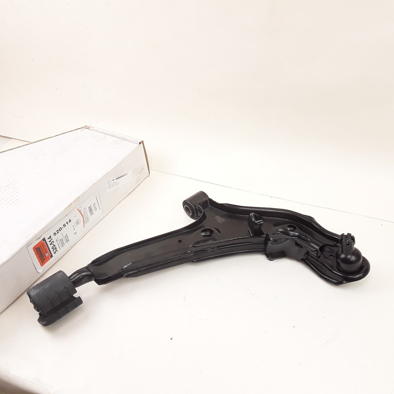 Front Right Lower Suspension Control Arm Fits Nissan Altima 1993 1994 1995 96 97