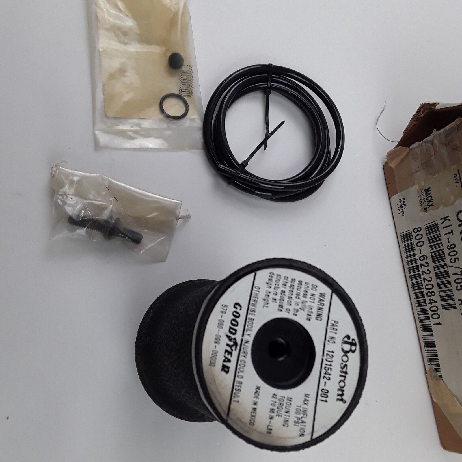 OEM Seat Kit Air Spring Mack MR688P, MR688S 2006,Fits Volvo VNL VNM 1201542-001