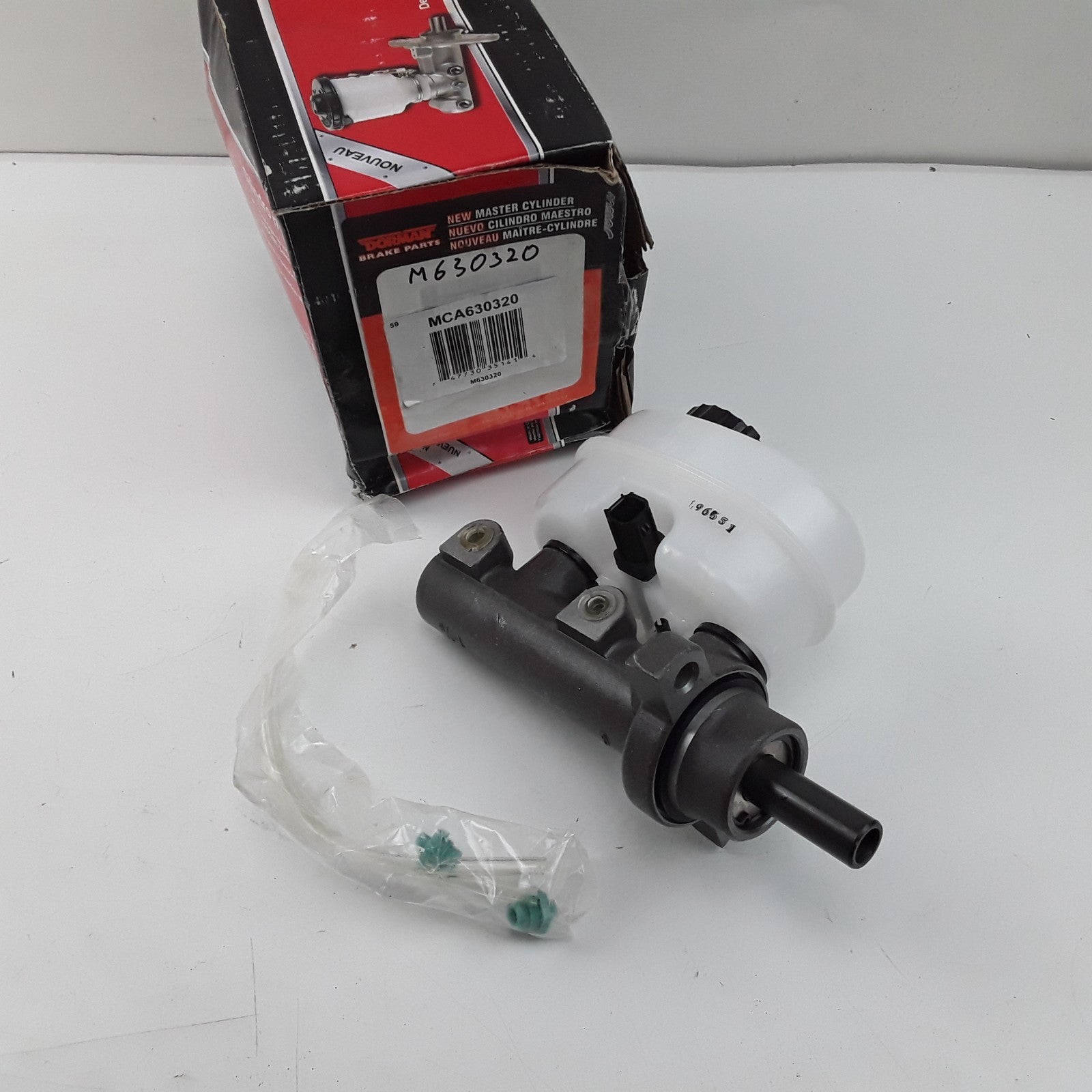 Brake Master Cylinder Fits Buick Century Chevrolet Monte Carlo 2003-2005