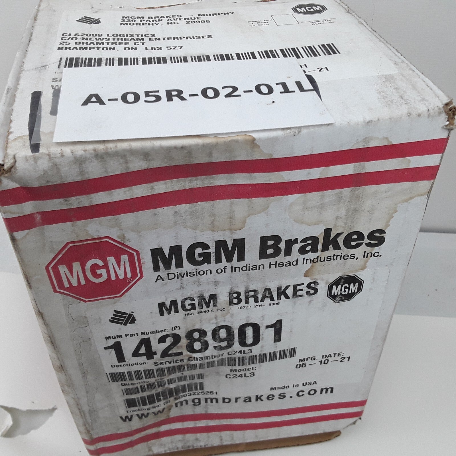 Air Brake Chamber 1428901 ,1428 Series 3" Stroke, Model C24L3, 2.25" Welded Yoke