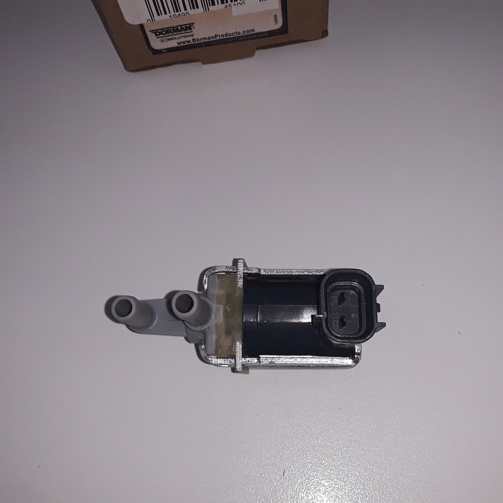 Vacuum Switching Valve Fits Lexus ES300 1997-2001 Toyota Avalon 2000-2004