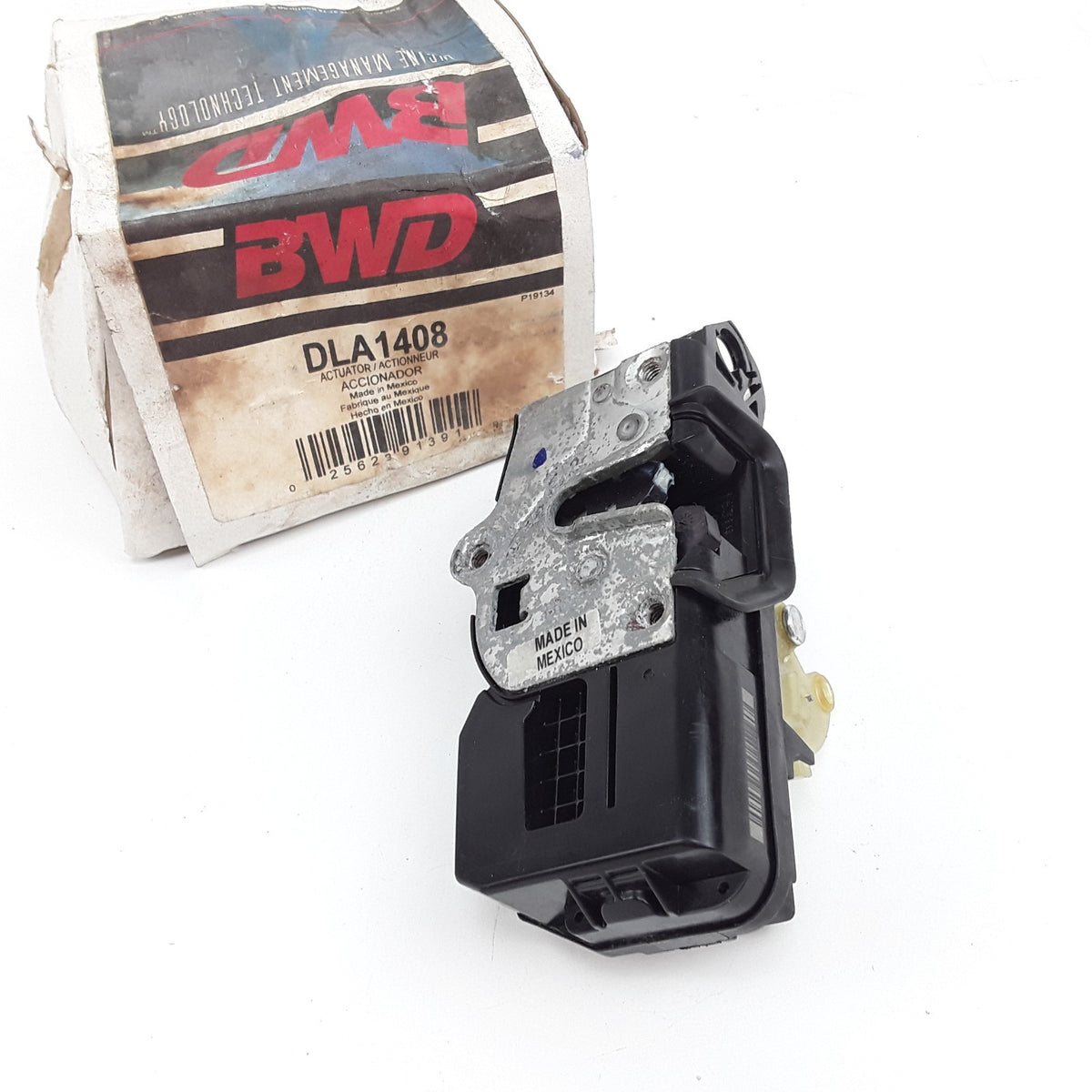 Front Right Door Lock Actuator Fits Cadillac SRX CTS (2003 2004 2005 2006 2007)