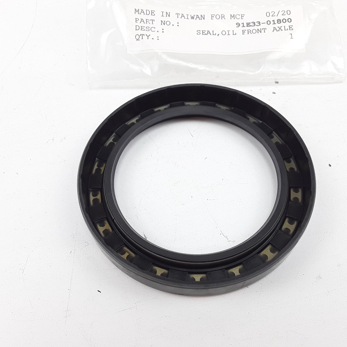 Caterpillar 91E33-01800 Front Axle Seal Oil Fits Caterpillar Mitsubishi Forklift