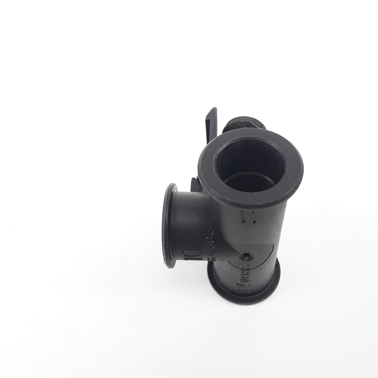 Volvo 20436736 Engine's Fuel System Lines Multi-Purpose Fitting Fits Mack