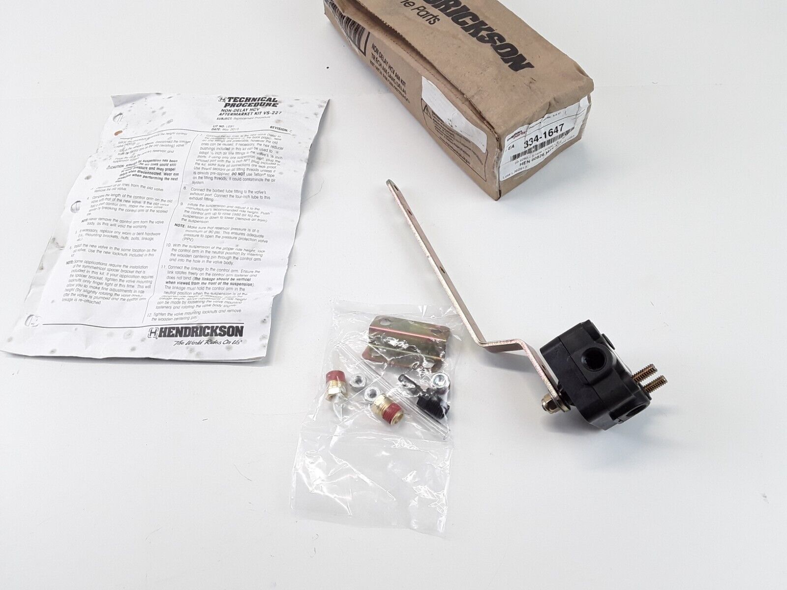 Suspension Ride Height Control Valve 1/4" S-1329 60826 A-24642 A-28651 S-28648 - HotCarParts