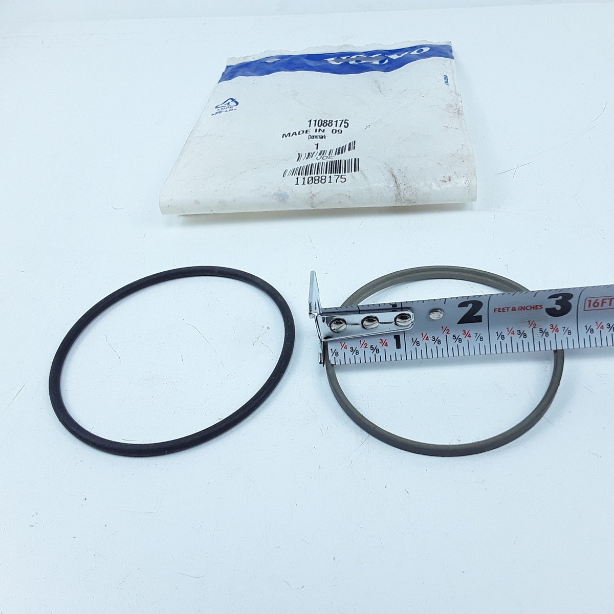 Hydraulic Lifting Cylinder Piston Rod Buffer Seal or Retentor Volvo Wheel Loader