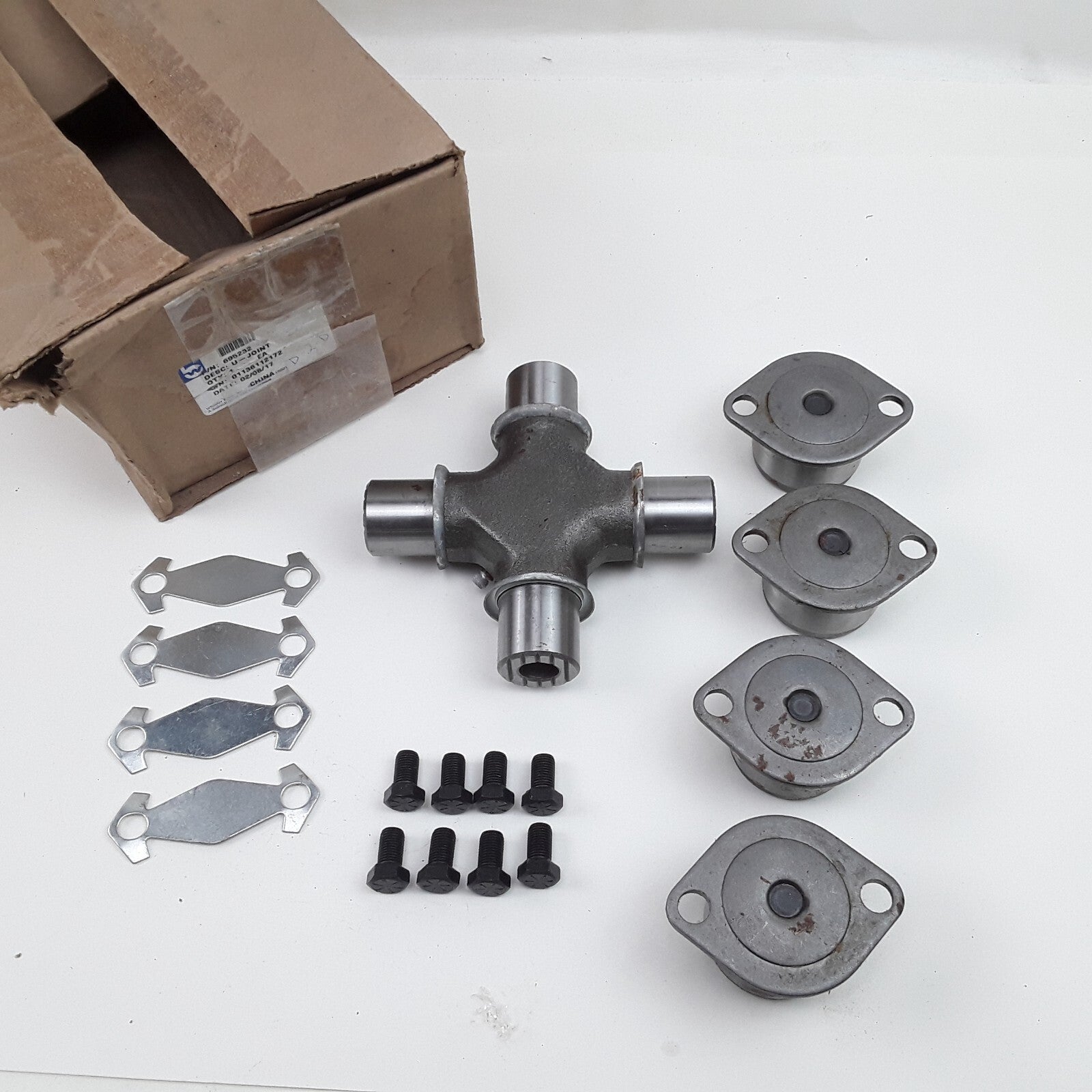 Wheeler Bros. 695232 Universal Joint 1710 Series Round Bearing Plate