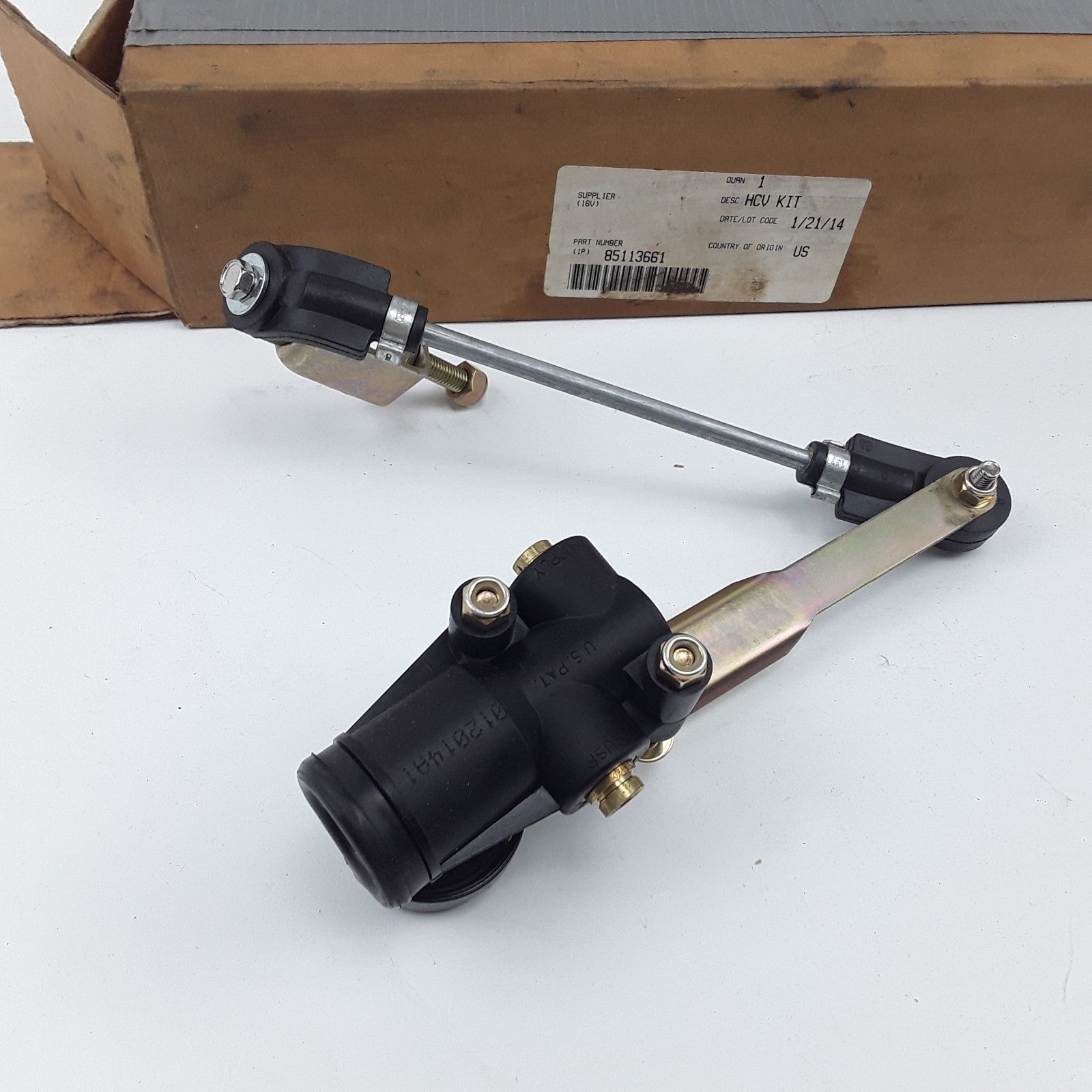 Front Right Passenger Side Suspension Leveling Valve For Volvo VNL & VNM Models
