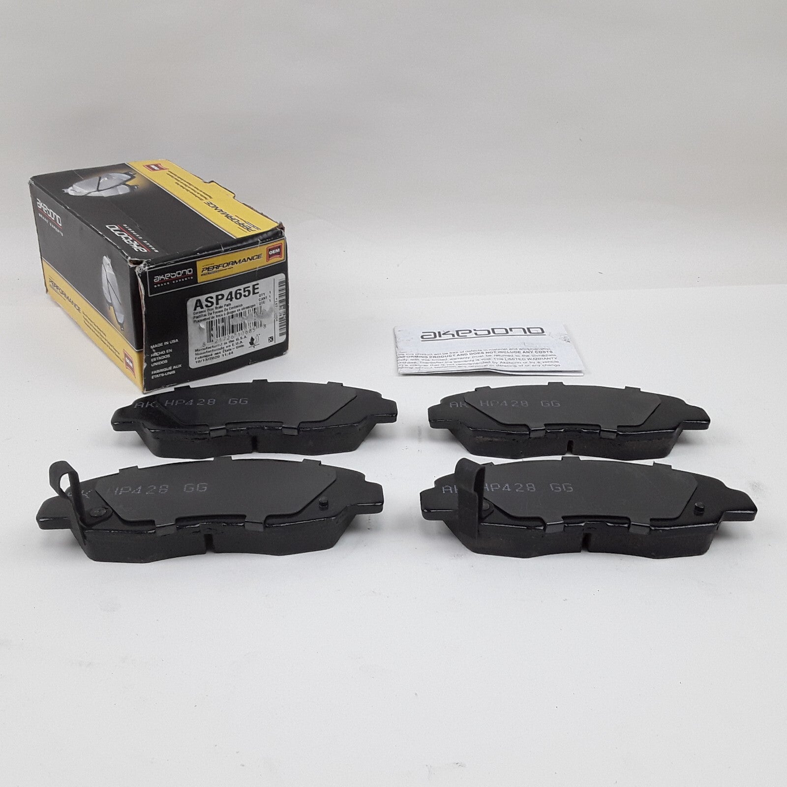 Akebono Front Disc Brake Pad Set Fits Acura CL 1997-1999 Honda Accord 1990-1997