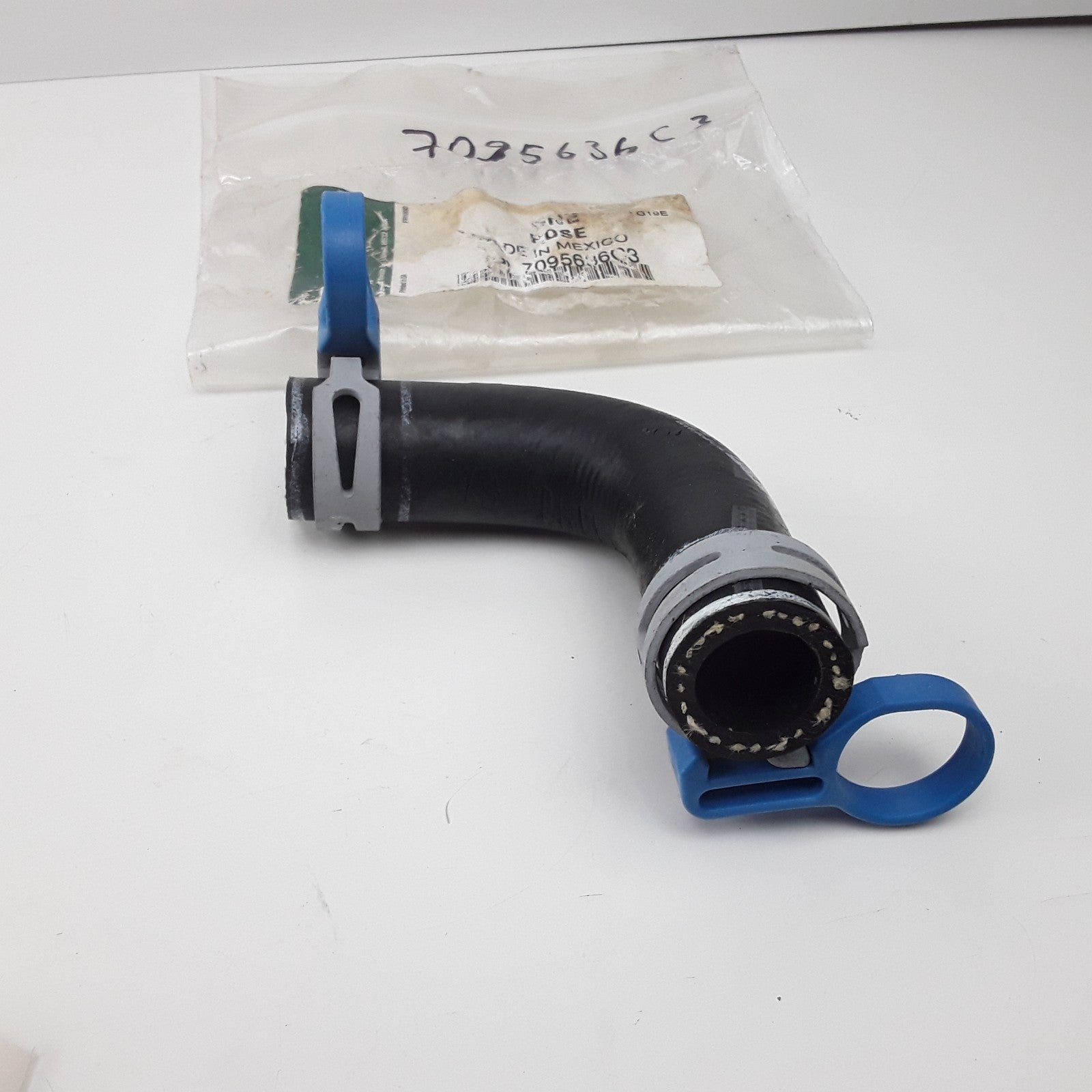 Fleetrite 7095636C3 - Hose Assembly Oil Cooler Compatible With Navistar