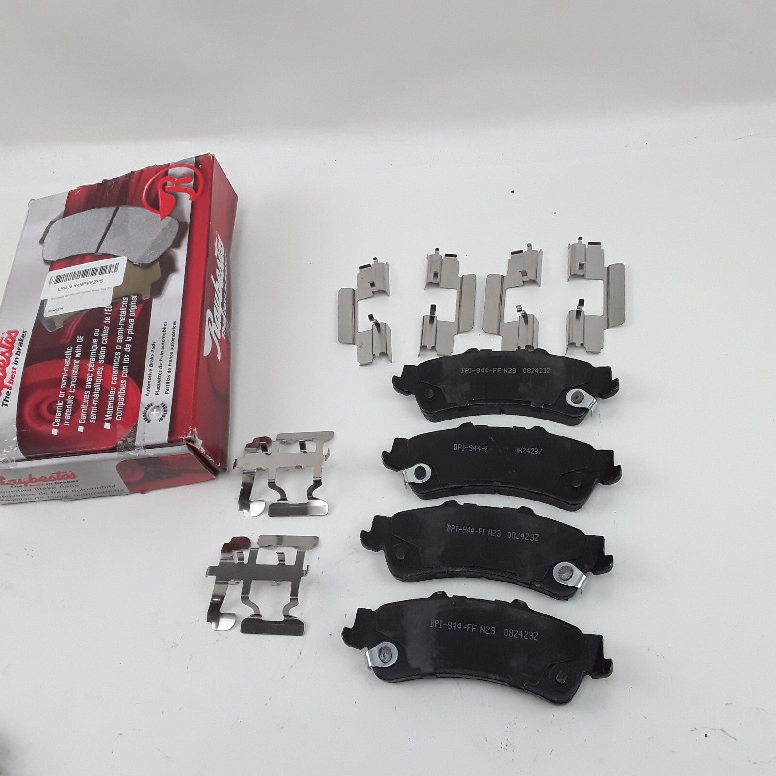 Disc Brake Pad Set Metallic Fits Ford Explorer 1995-2001 Mazda B4000 1999 2001