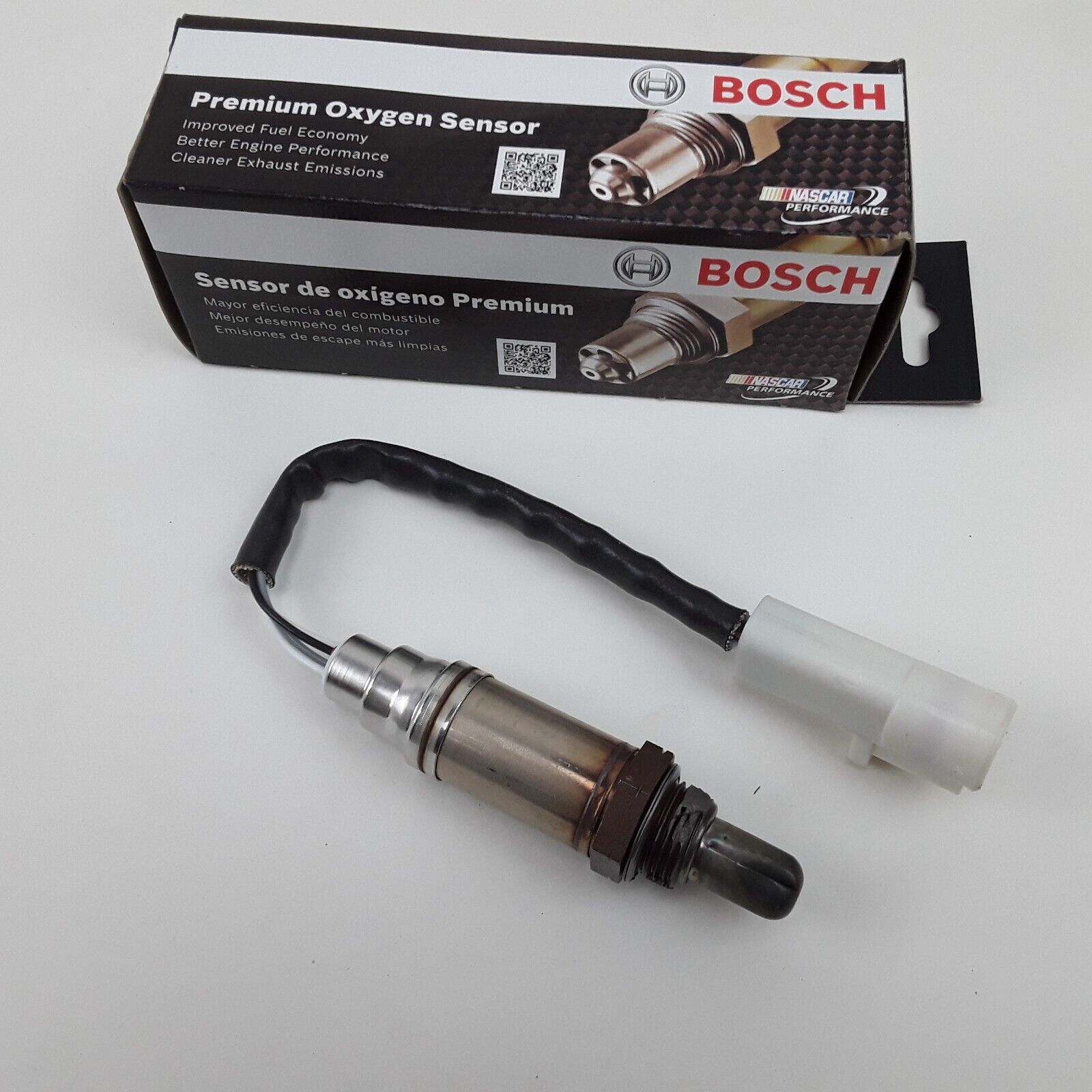 OEM Bosch 15716 Oxygen O2 Sensor Fits Ford, Mercury, Mazda & More NEW