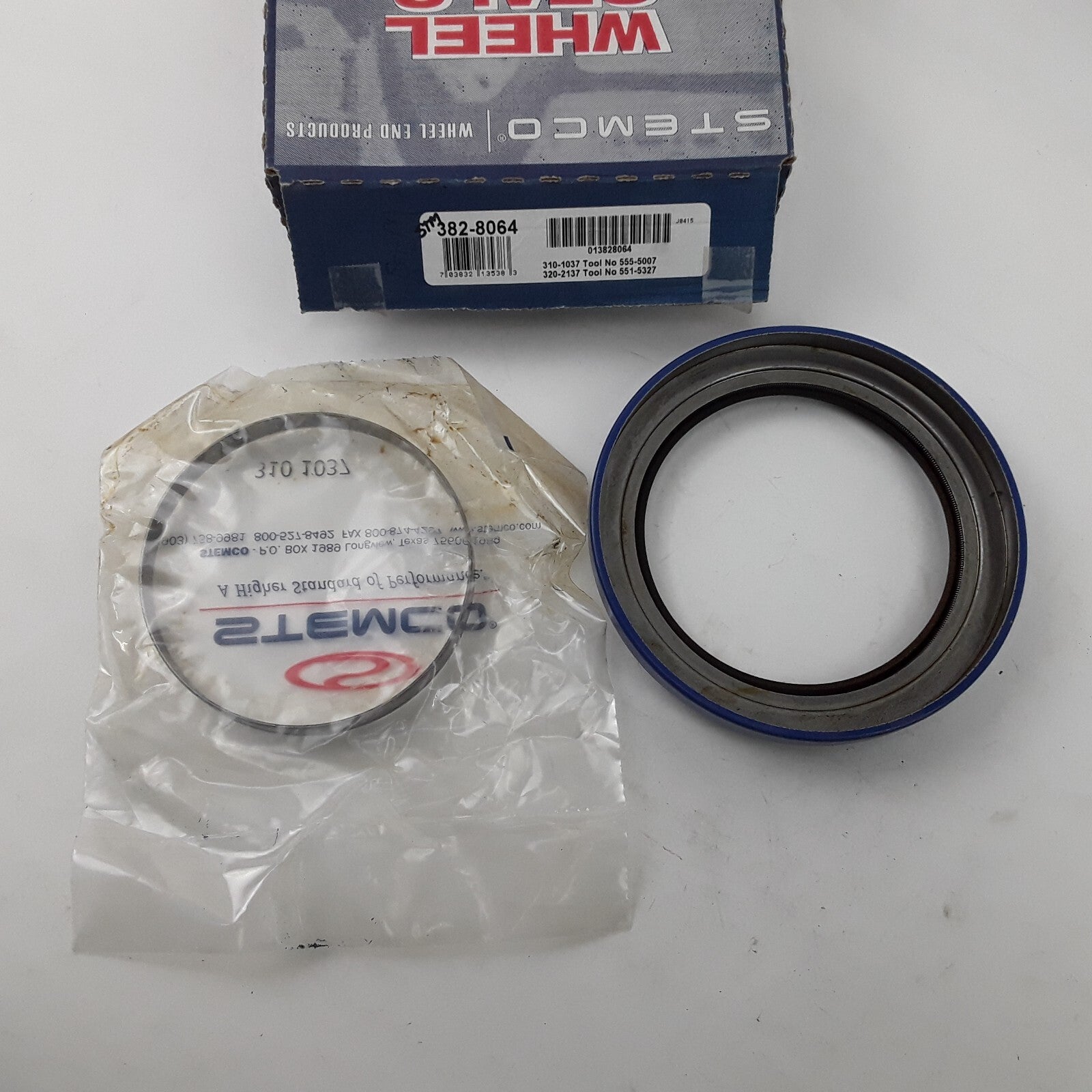 Front Wheel Hub Seal Set Fits Meritor Eaton Ford Freightliner Kenworth Navistar