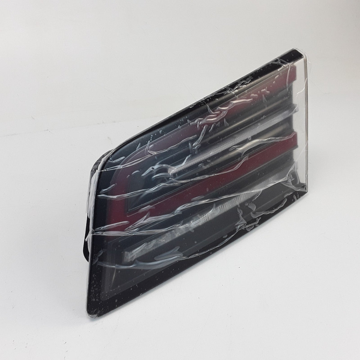 For Tesla Model S 2021-2025 Right Liftgate Tail Light Lamp 1613765-00-C