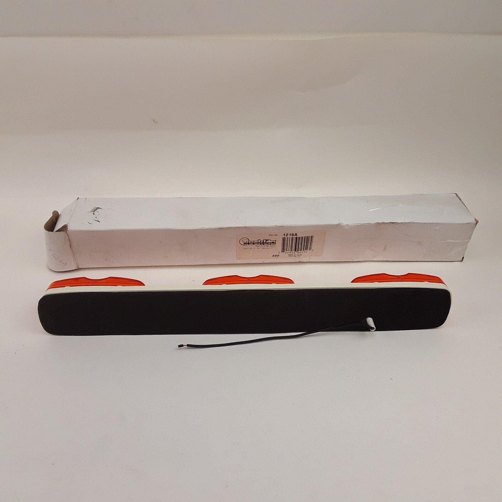 Signal-Stat Identification Light - Incandescent Rectangular 3 Lamps Hardwire 12V