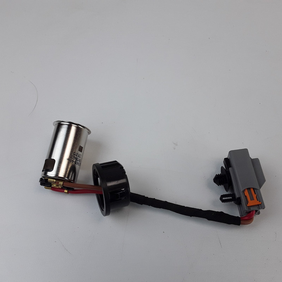 1627470-00-A Right Angled 12V Power Outlet For Tesla Model S X 2021-2025 OEM New