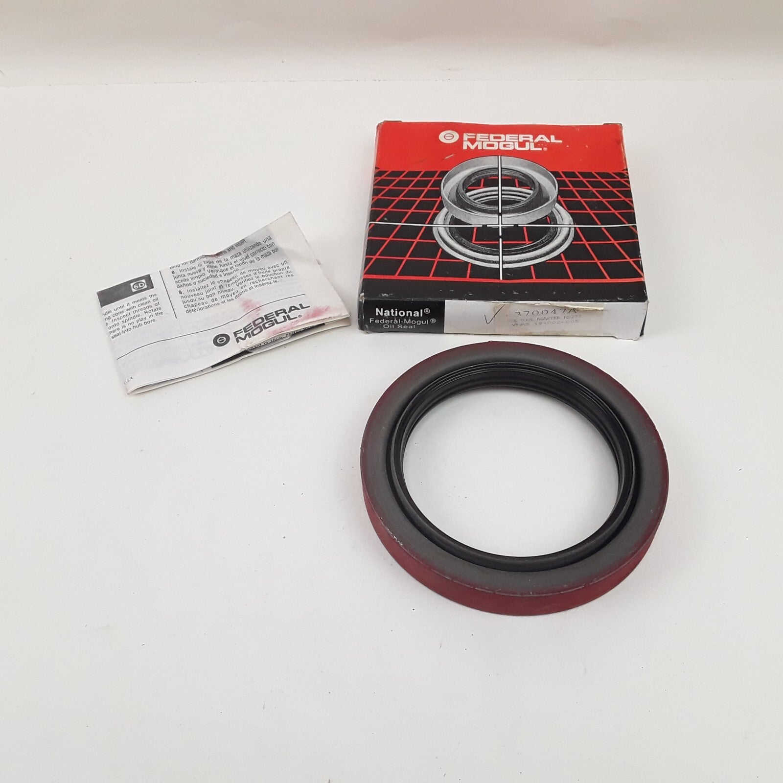 Bearing Wheel Seal Fits Ford F-250 1985-1998 F-700 1982-97 F-600 1982 1984 1988