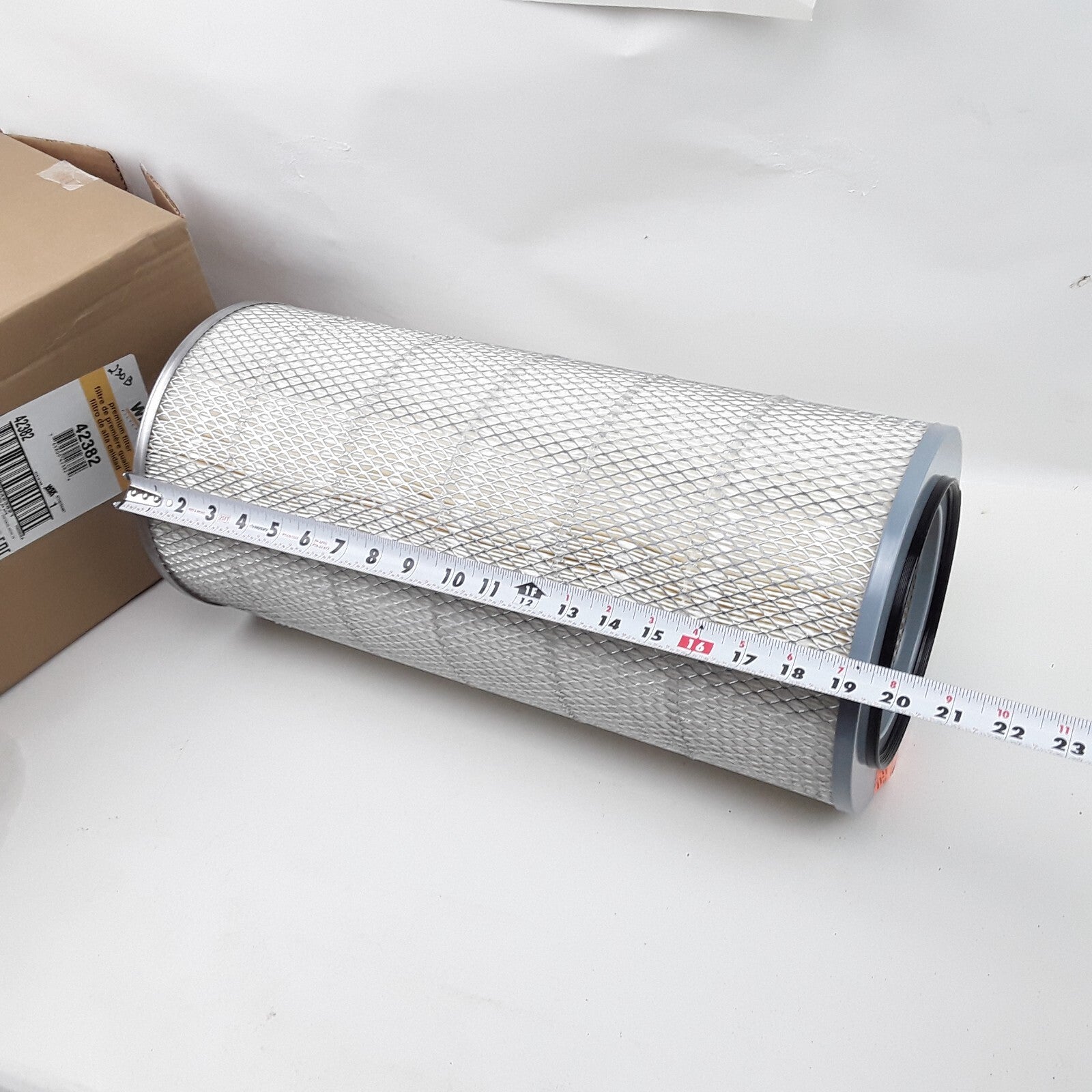 Wix 42382 Heavy Duty Engine Air Filter Element for Trucks & Industrial Equipment