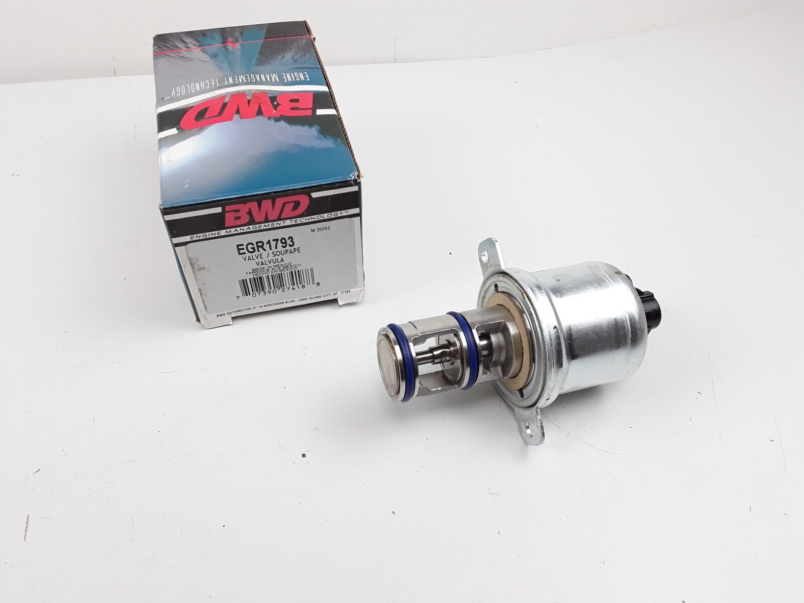 EGR Valve for Ford F-250 F-350 F-450 F-550 Super Duty 2005-2010 DAMAGE CONNECTOR - HotCarParts