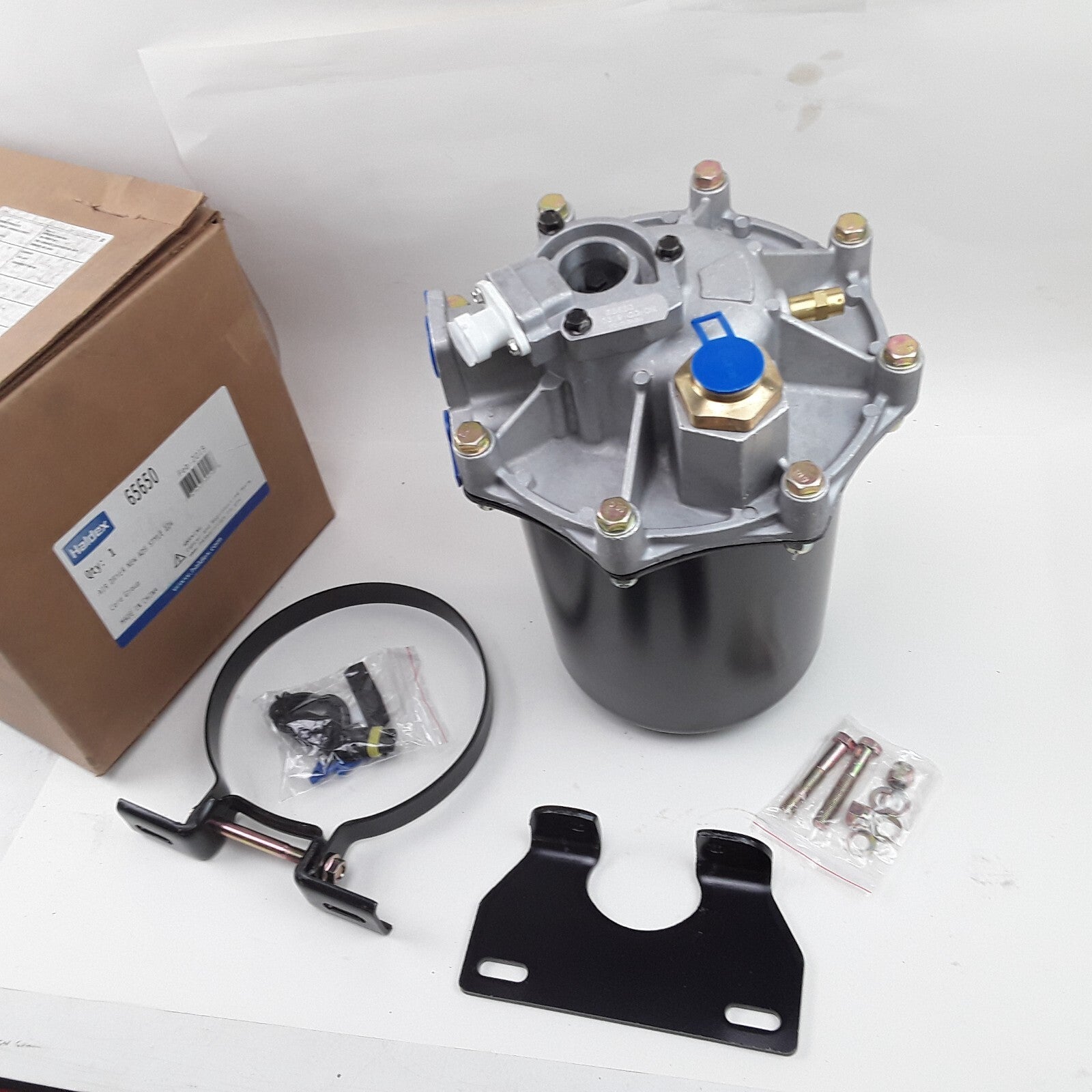 Haldex 65650 - Air Brake Dryer Valve - AD-9 Heater Soft Seat Purge Heavy Duty
