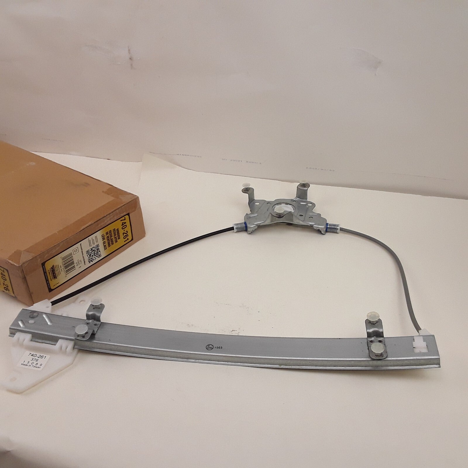 Front Left Power Window Regulator Fits Hyundai Accent Dodge Verna (2000-2005)