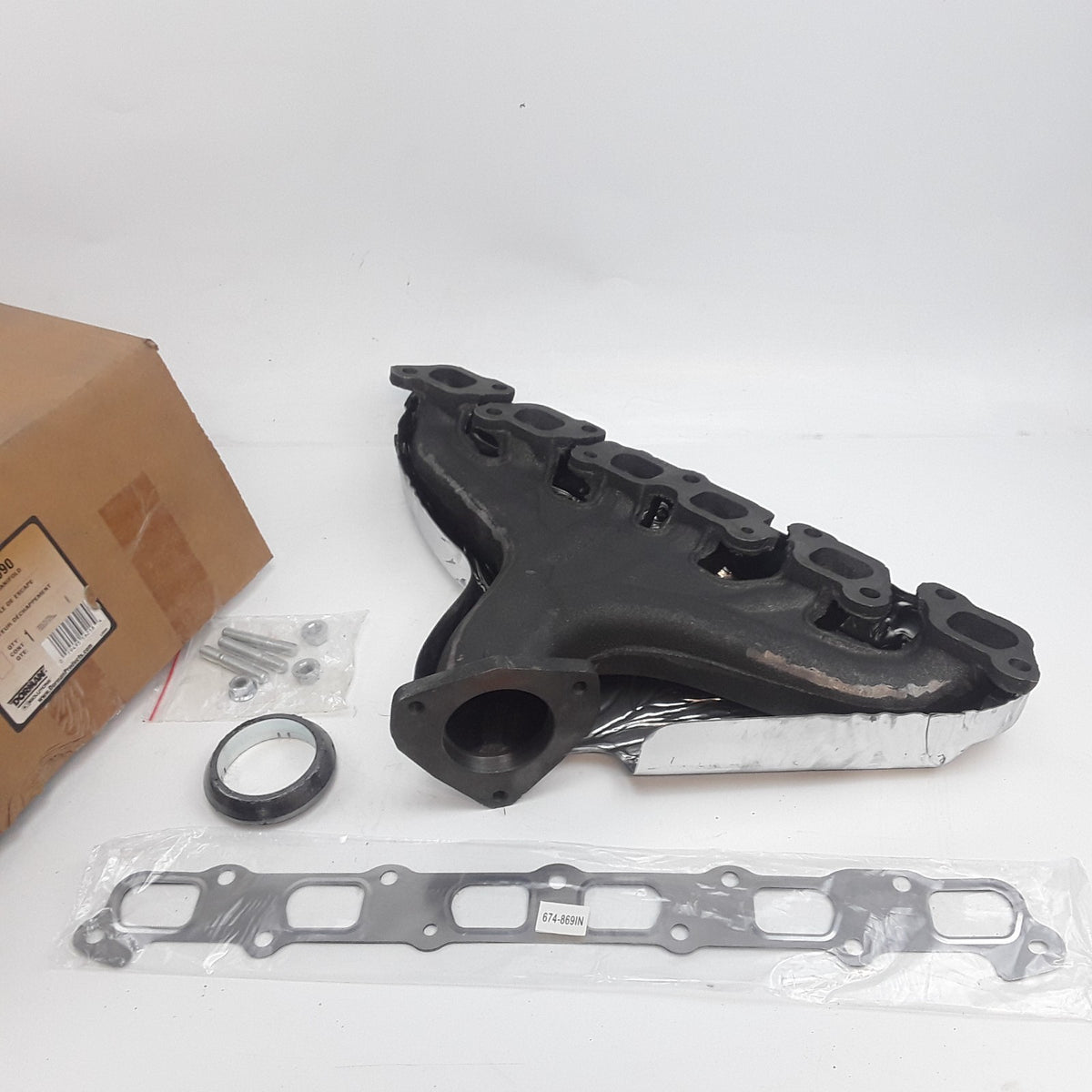 Dorman 674-990 Exhaust Manifold Fits GMC Buick Isuzu Saab Chevrolet (2006-2007)