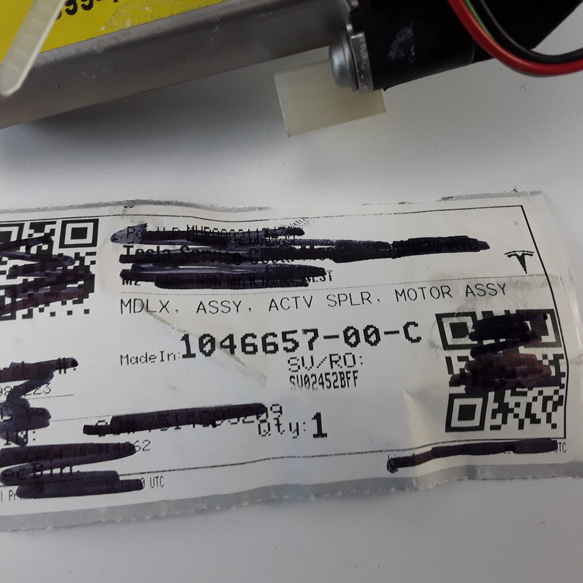 1046657-00-C Active Spoiler Motor Assembly For Tesla Model X 2015-2021 OEM New