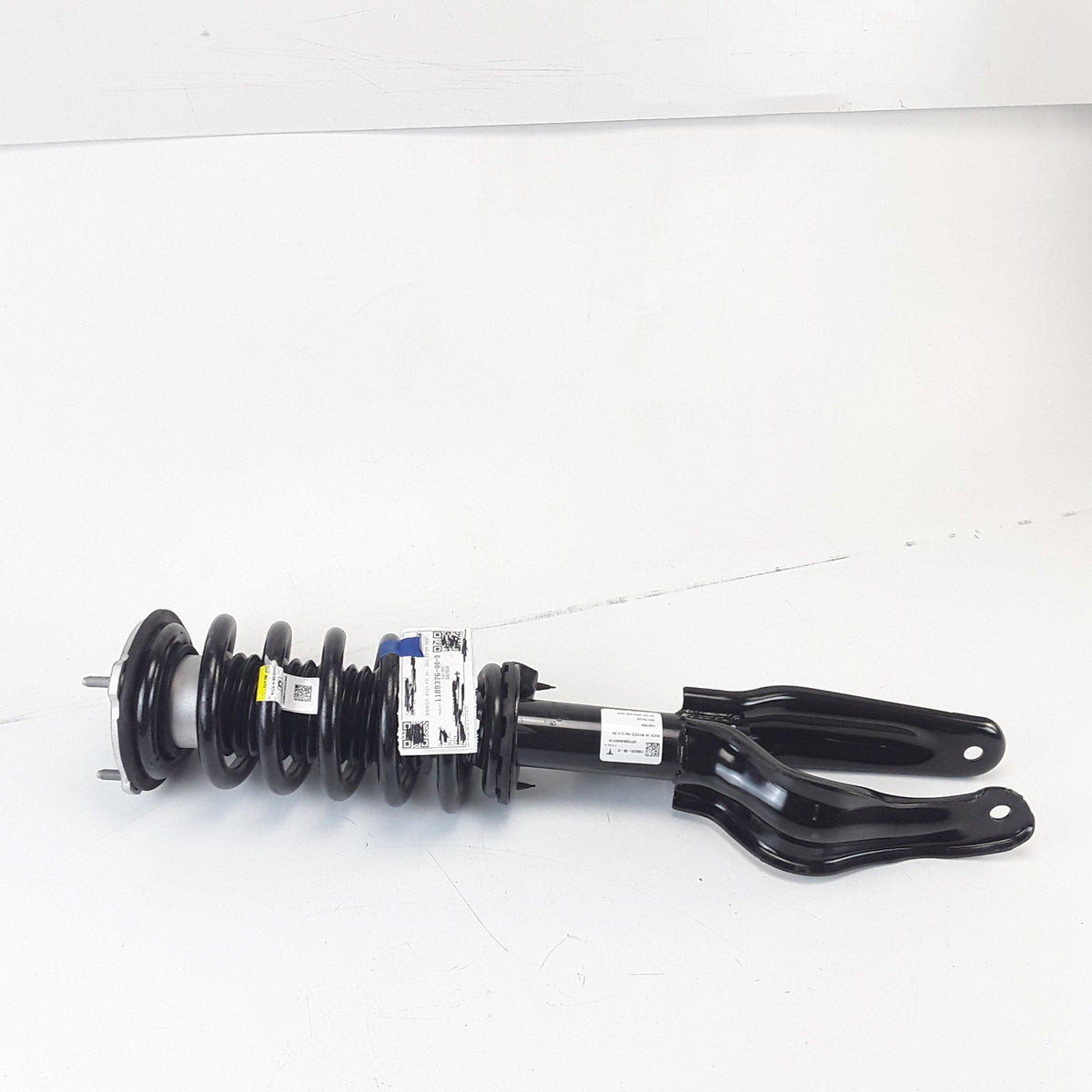 2020 2021 Tesla Model Y Front Passenger Suspension Shock Strut RH 1188376-00-D