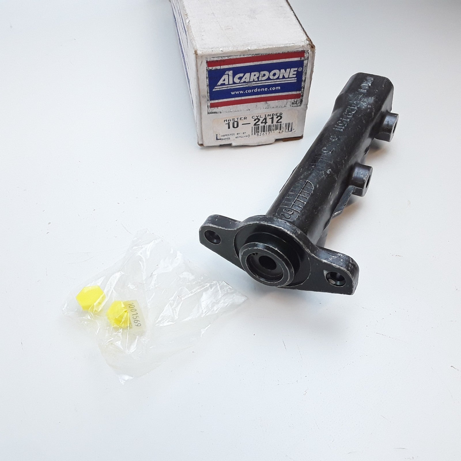 Brake Master Cylinder Fits Chrysler LeBaron 1989 1990 1991 1992 1993 1994 1995