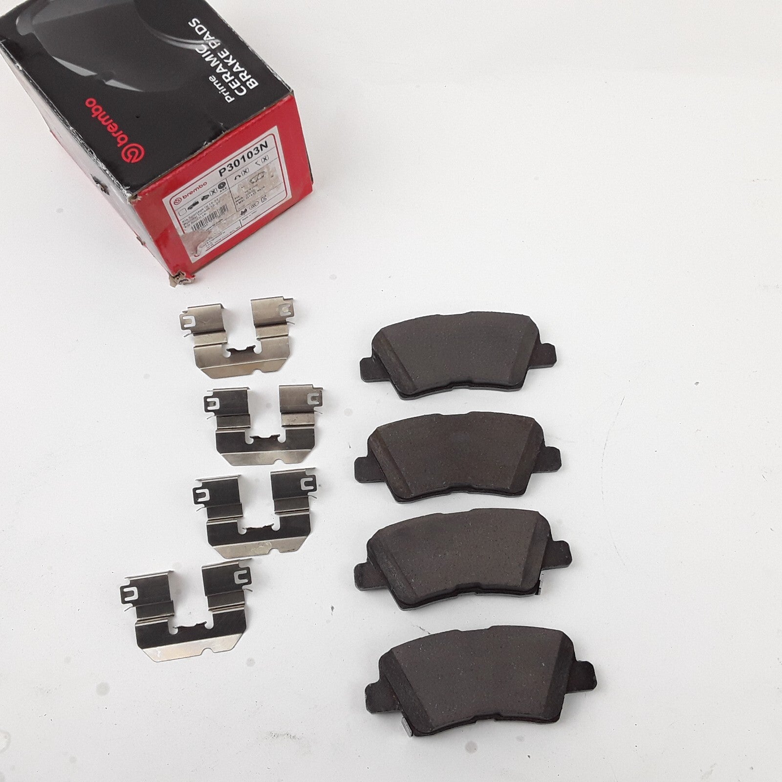 Rear Disc Brake Pad Set Fits Hyundai Accent 2021-2022 Kia Cadenza 2017-2020