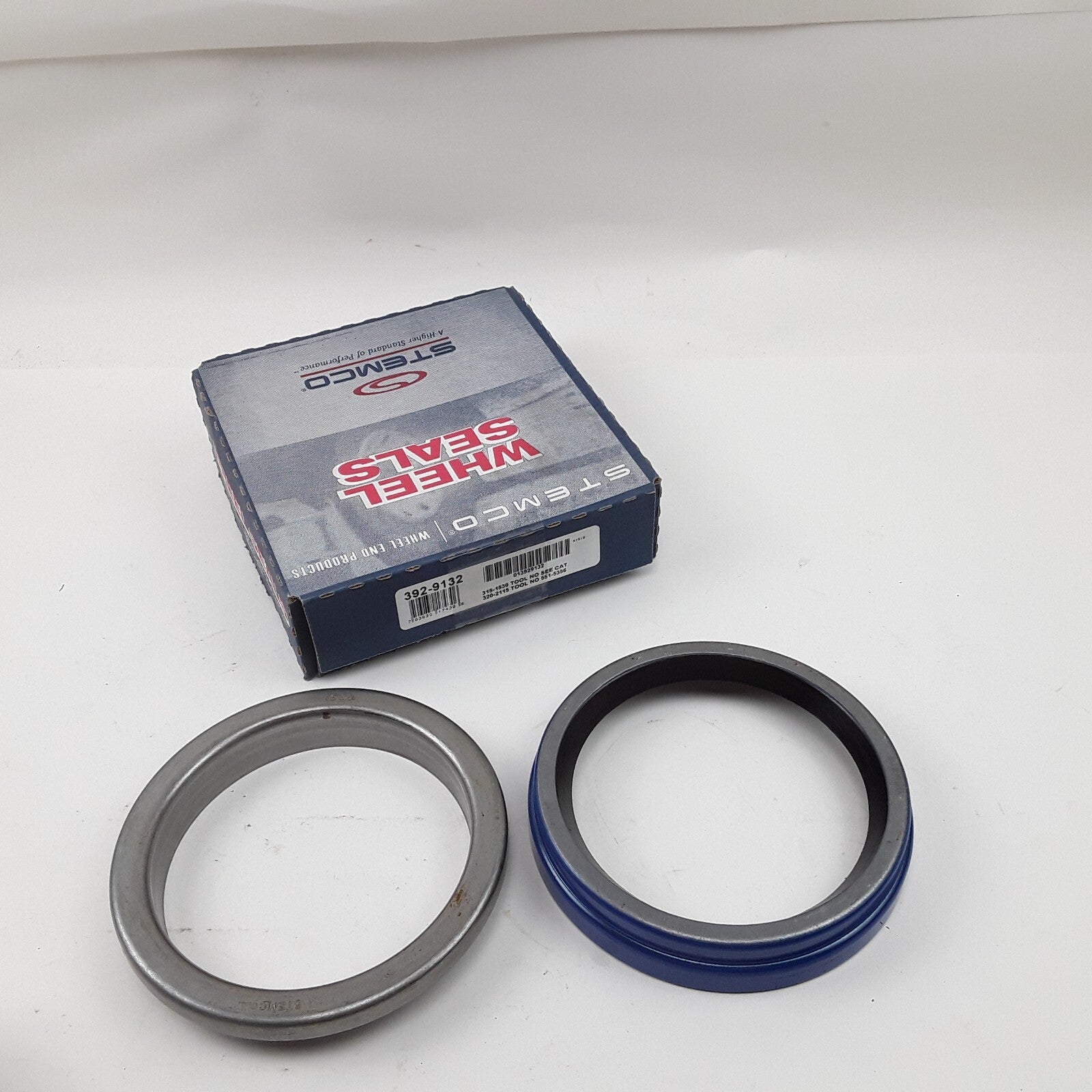 Stemco 392-9132 - Grit Guard Drive Axle Wheel Bearing Seal For Heavy Duty Cars