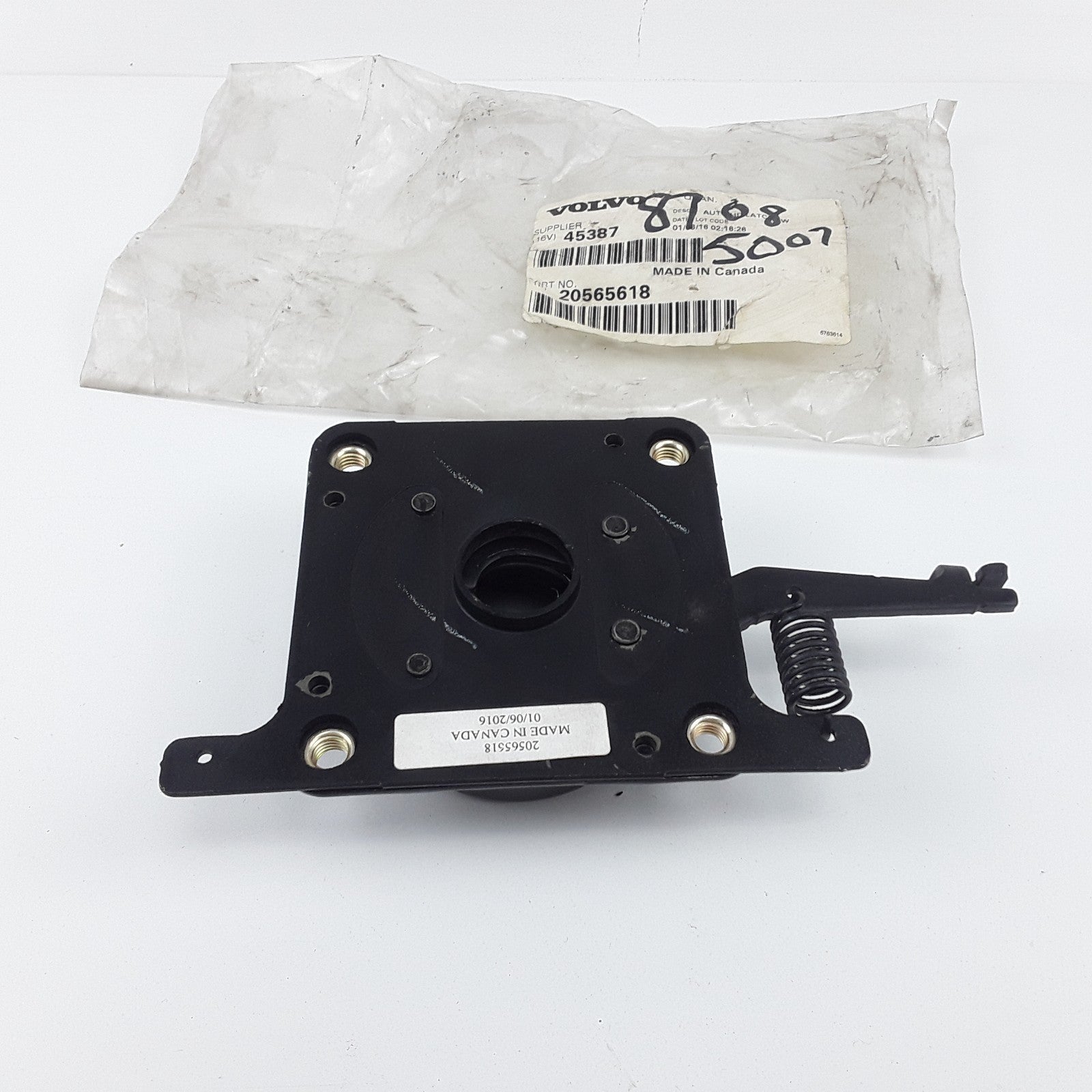OEM Left or Right Side Hood Lower Latch Release 20565618 For 2004-2017 Volvo VNL